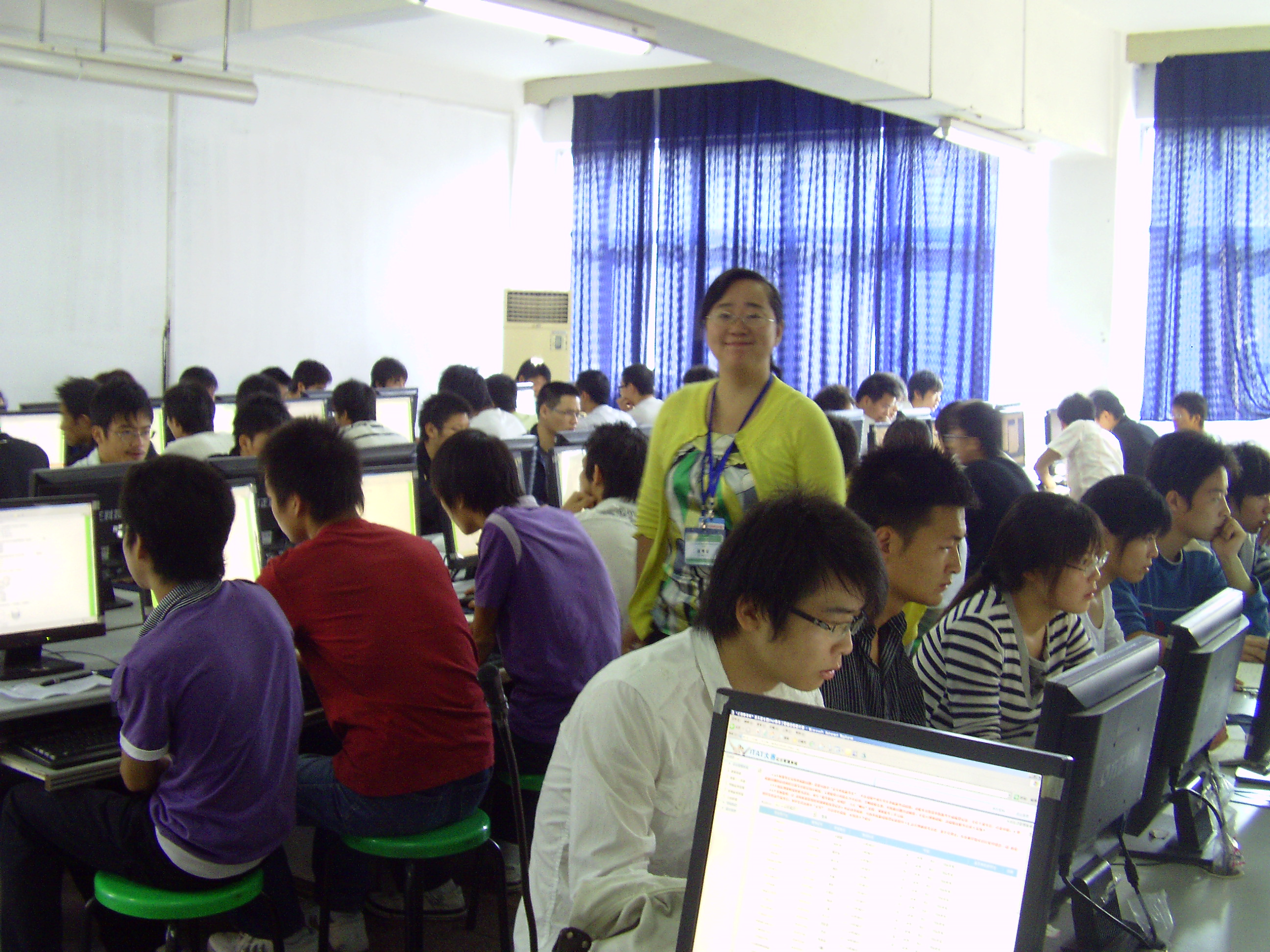 src=http://class.itatedu.com/matches5/upload/matches5/2009/10/17/jx132418200910179551558081.jpg