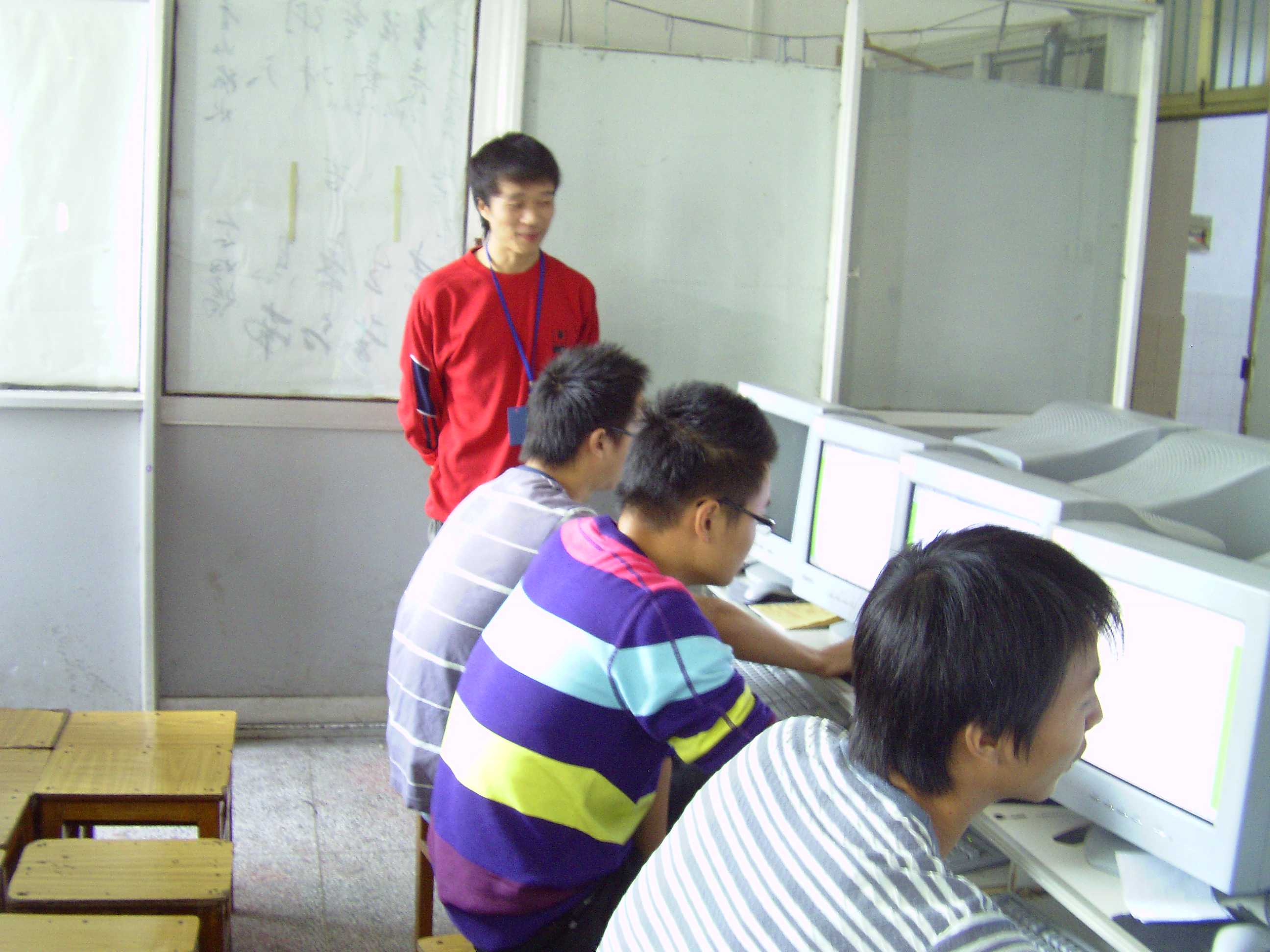 src=http://class.itatedu.com/matches5/upload/matches5/2009/10/17/jx132703200910179262974512.jpg