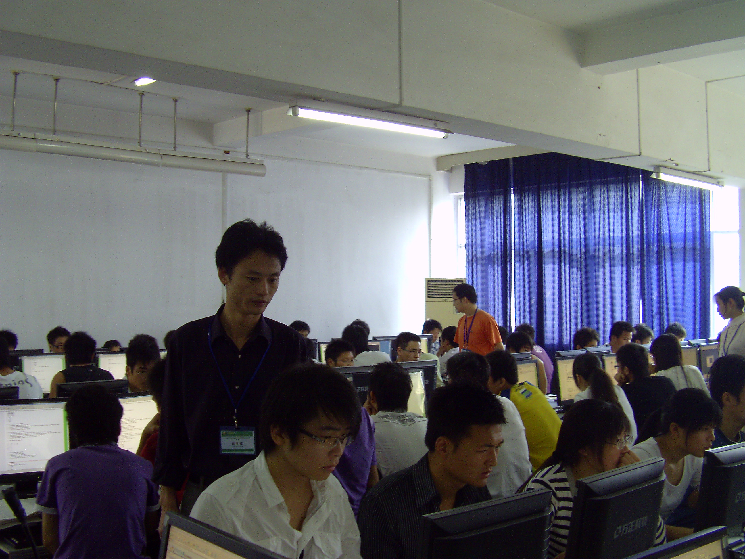 src=http://class.itatedu.com/matches5/upload/matches5/2009/10/17/jx137021200910179354277809.jpg
