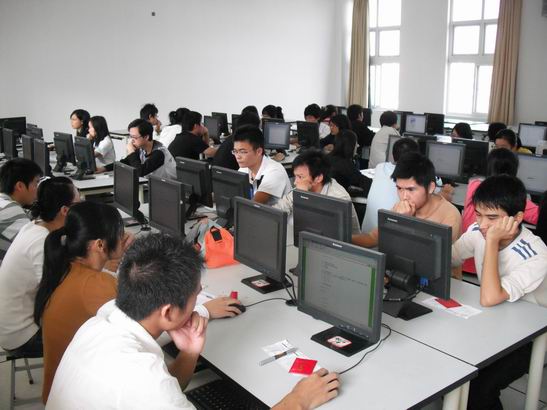 src=http://class.itatedu.com/matches5/upload/matches5/2009/10/18/fzjyxy9305200910182124723349.jpg