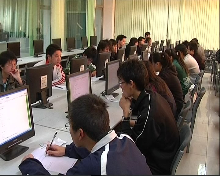 src=http://class.itatedu.com/matches5/upload/matches5/2009/10/22/bjkjzy7024200910221015782410.jpg
