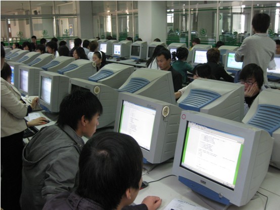 src=http://class.itatedu.com/matches5/upload/matches5/2009/10/23/sx01366532009102311175826332.jpg