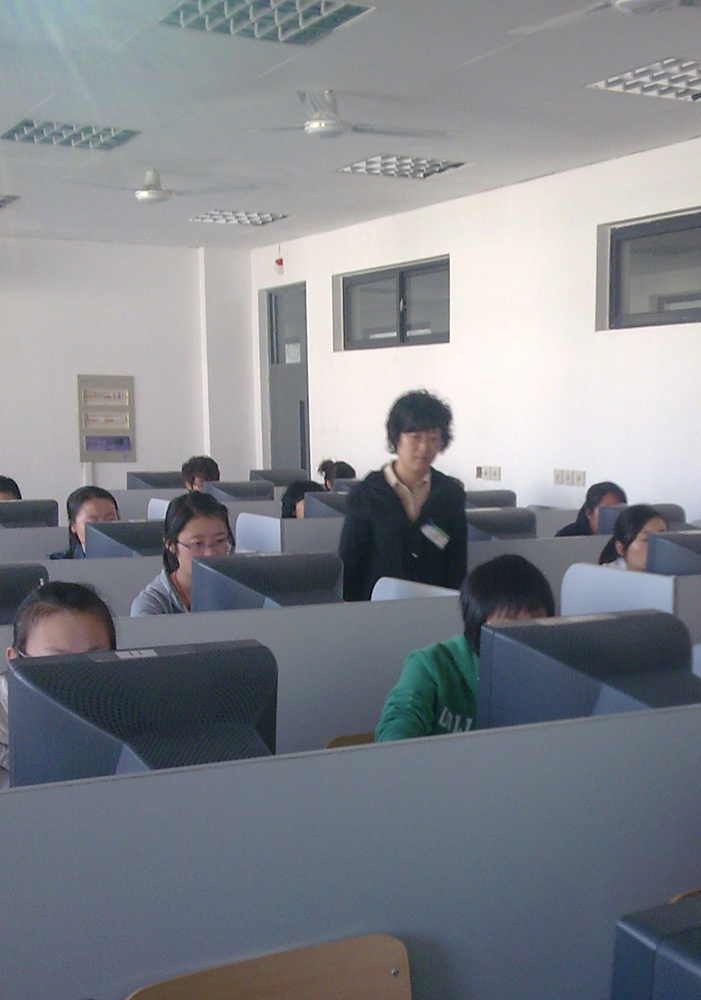 src=http://class.itatedu.com/matches5/upload/matches5/2009/10/24/tj0553392009102420105656389.jpg