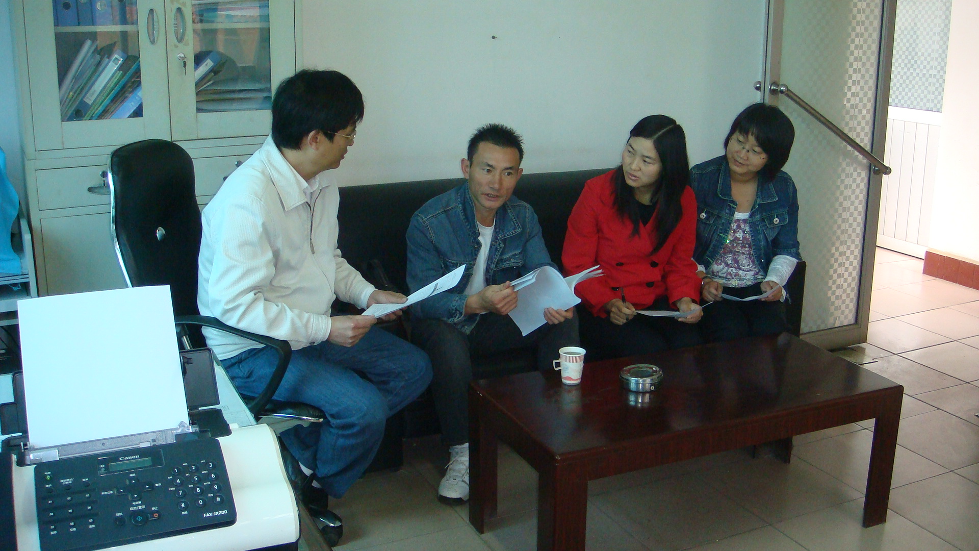 src=http://class.itatedu.com/matches5/upload/matches5/2009/10/25/yn2477622009102519555175870.jpg