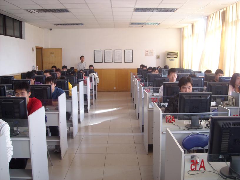 src=http://class.itatedu.com/matches5/upload/matches5/2009/10/26/hpuwfk681200910261034149251.jpg