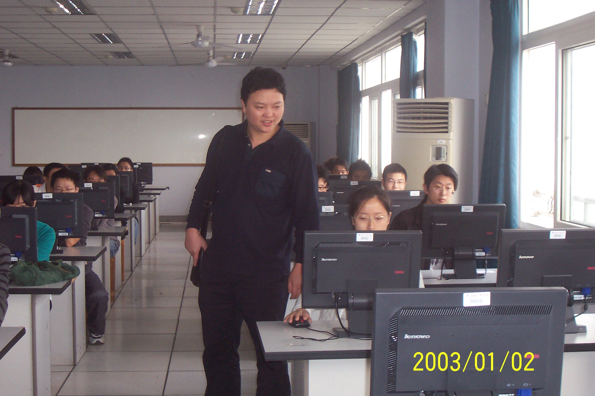 src=http://class.itatedu.com/matches5/upload/matches5/2009/10/29/cqsxxy187200910299582560930.jpg