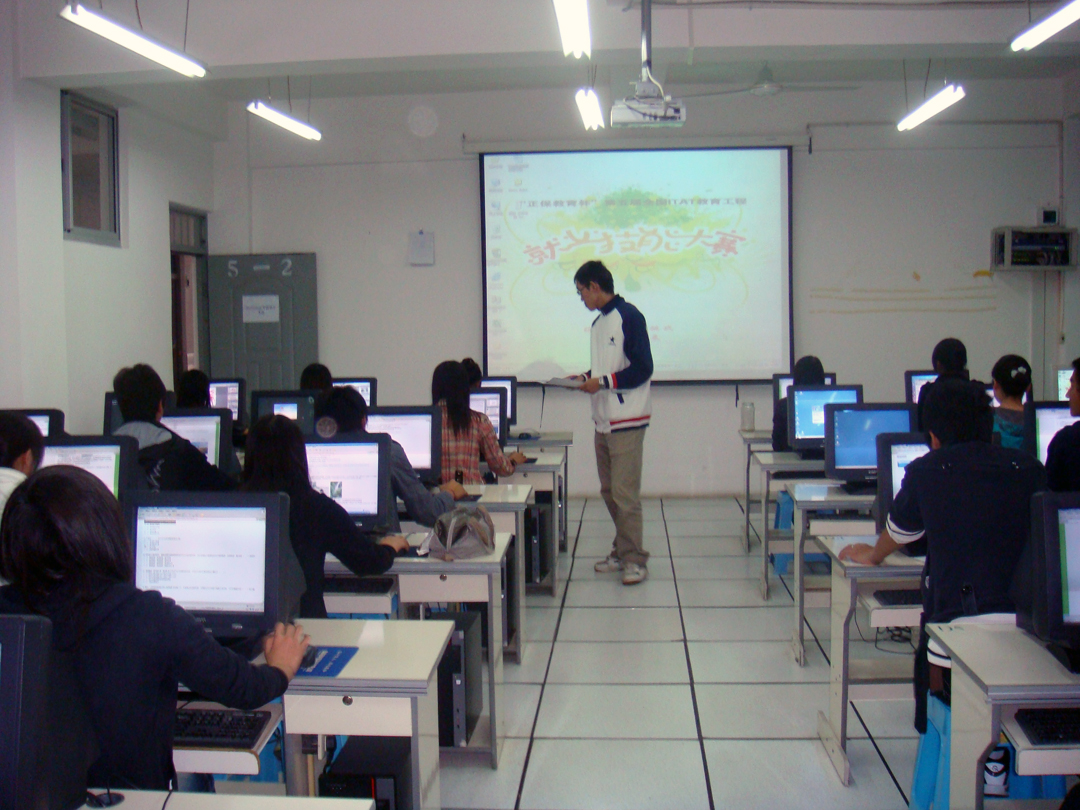 src=http://class.itatedu.com/matches5/upload/matches5/2009/11/10/yn1713692009111019524252039.jpg