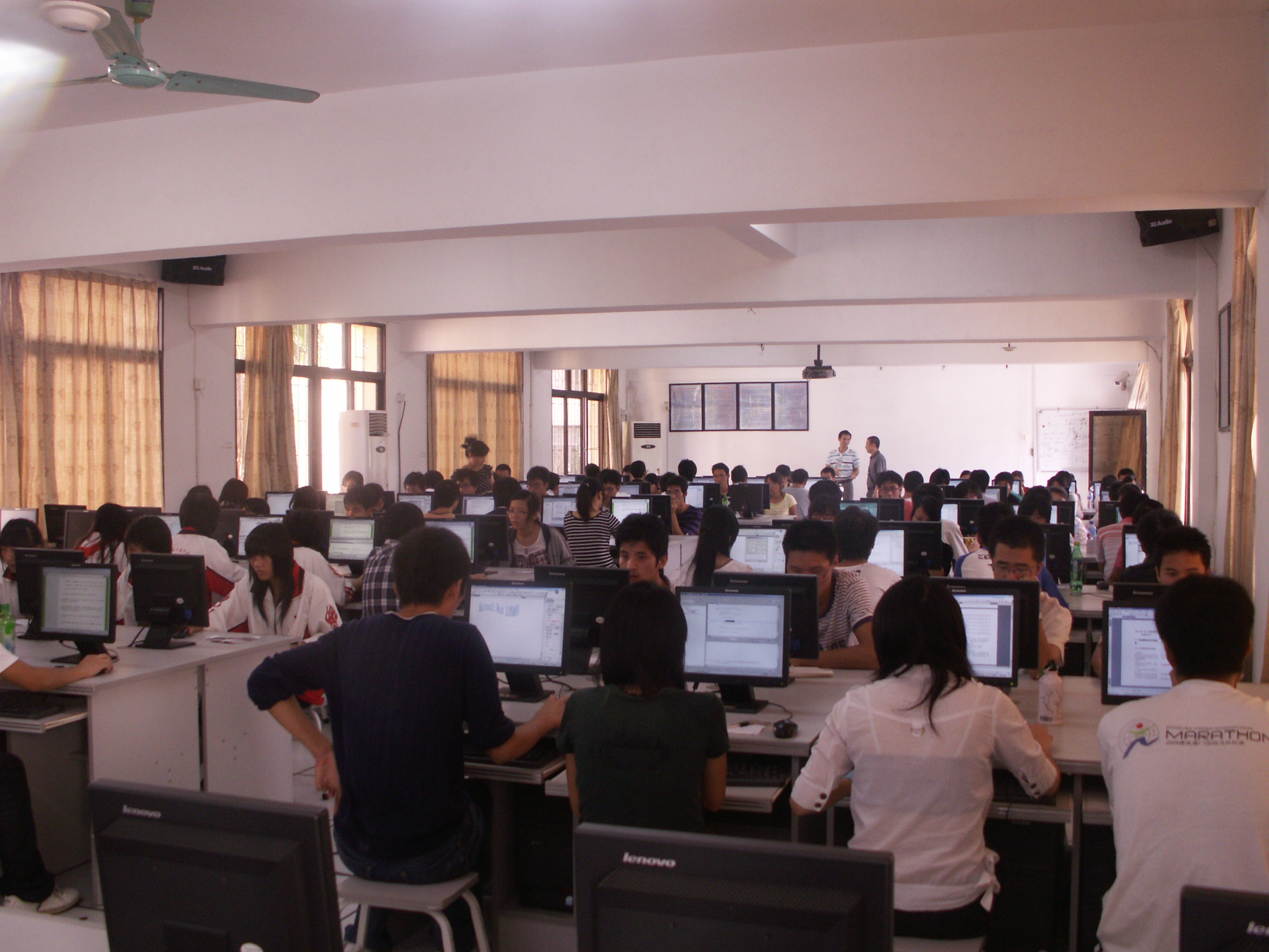 src=http://class.itatedu.com/matches5/upload/matches5/2009/11/5/itat41272720091151411190990.jpg