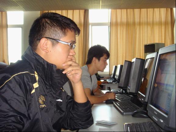 src=http://class.itatedu.com/matches6/upload/matches5/2011/10/19/hb-jzl5179201110192027797129.jpg