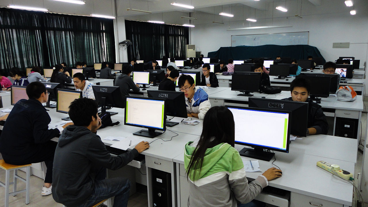 src=http://class.itatedu.com/matches6/upload/matches5/2011/10/19/sx-xay8098201110191013750183.jpg