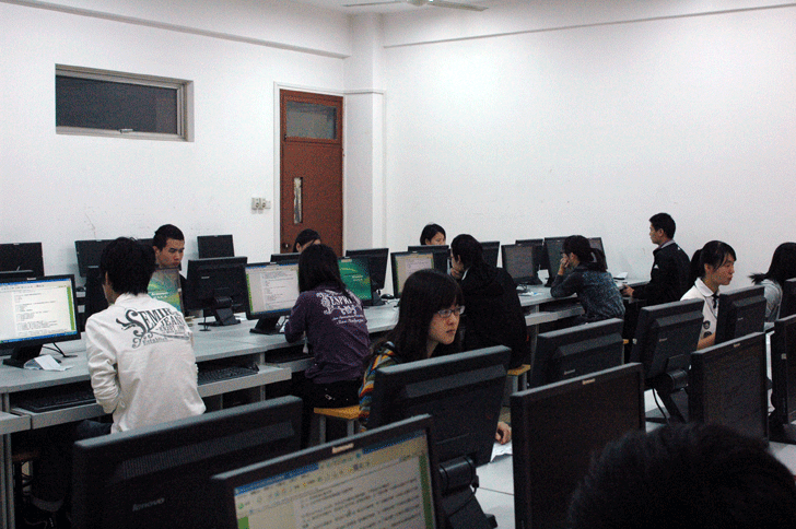 src=http://class.itatedu.com/matches6/upload/matches5/2011/10/20/ah-xwc83952011102011453858458.gif