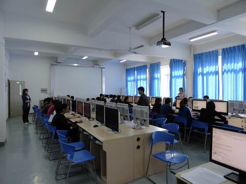 src=http://class.itatedu.com/matches6/upload/matches5/2011/10/21/ah-gsz2782011102115102183220.jpg