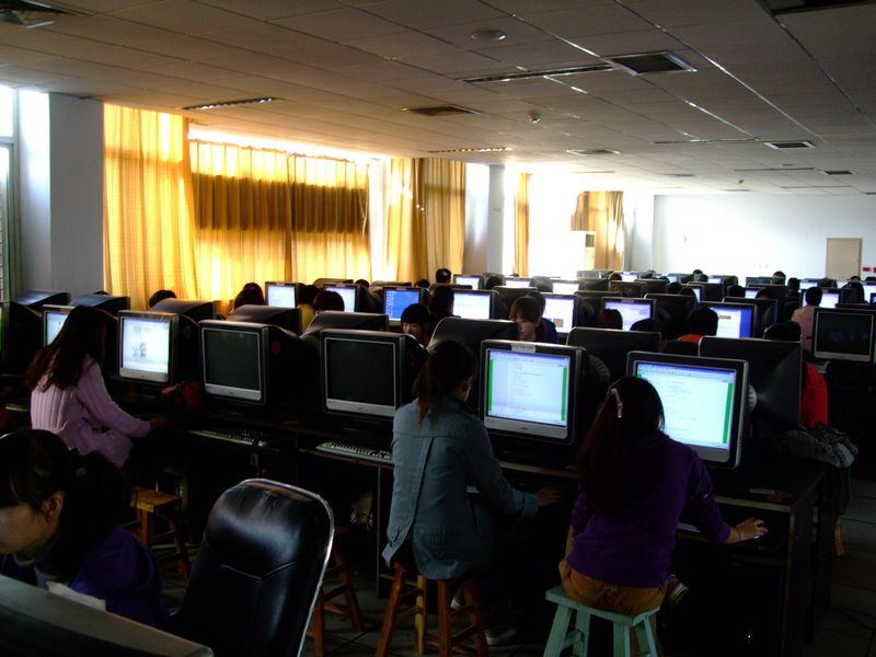src=http://class.itatedu.com/matches6/upload/matches5/2011/10/21/hb-bdx170320111021221313889.jpg