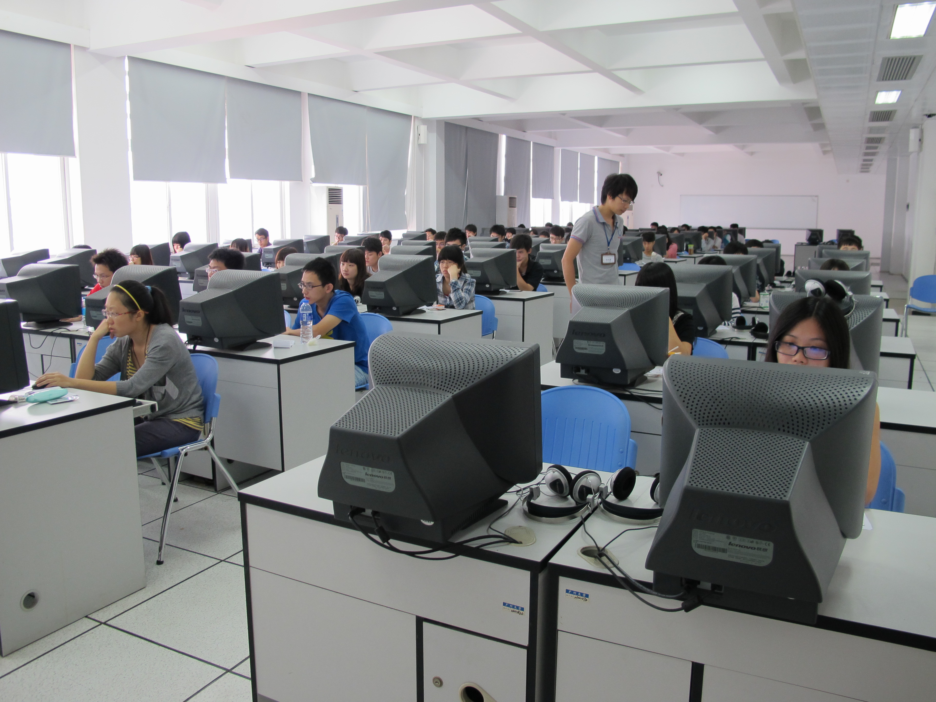 src=http://class.itatedu.com/matches6/upload/matches5/2011/10/24/gd-gzd38262011102416204314263.jpg